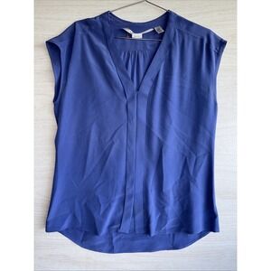Max Studio periwinkle blue silk V-neck blouse Sz Med